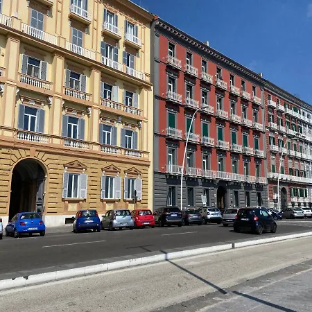 Maison Silvia * Napoli