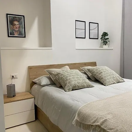 Maison Silvia Napels